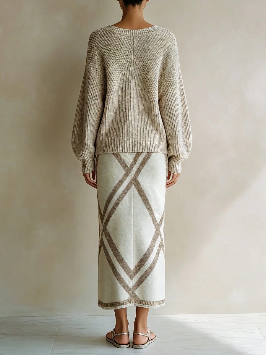 VILLONGO - in maglia con scollo a V e gonna geometrica
