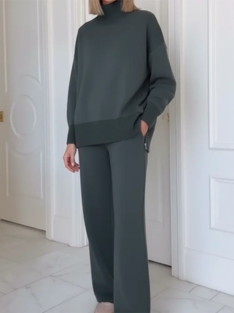 MARTINA - Coordinato due pezzi collo alto zip e pantaloni dritti