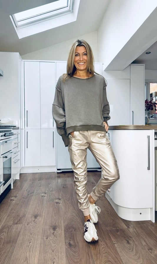 GIULIA - Set top e pantaloni in ecopelle casual
