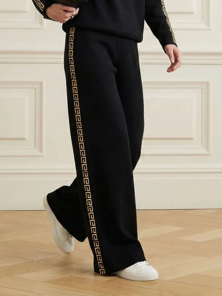 Pantaloni • Maglia fluida • Fascia decorativa laterale ✨