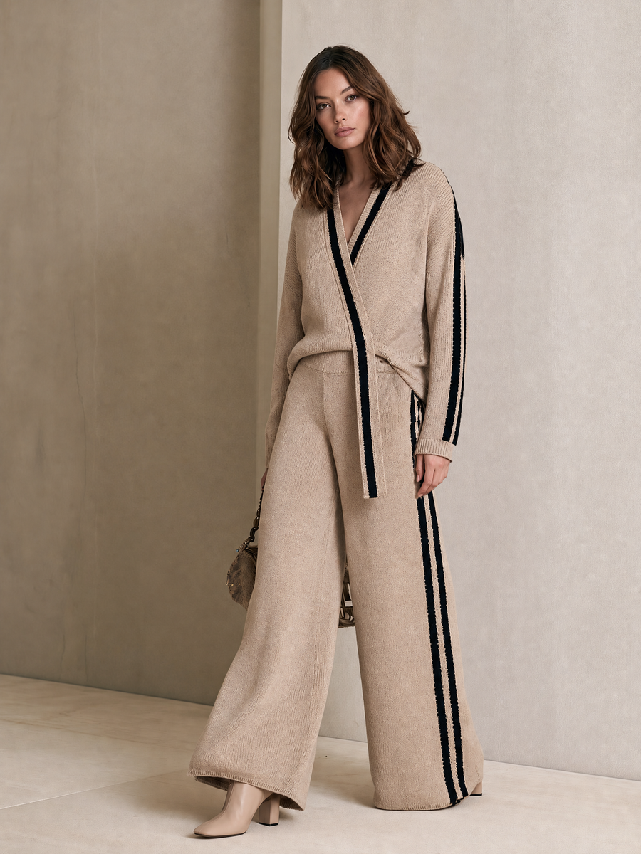 CADONEGHE - Set due pezzi in maglia beige a righe nere