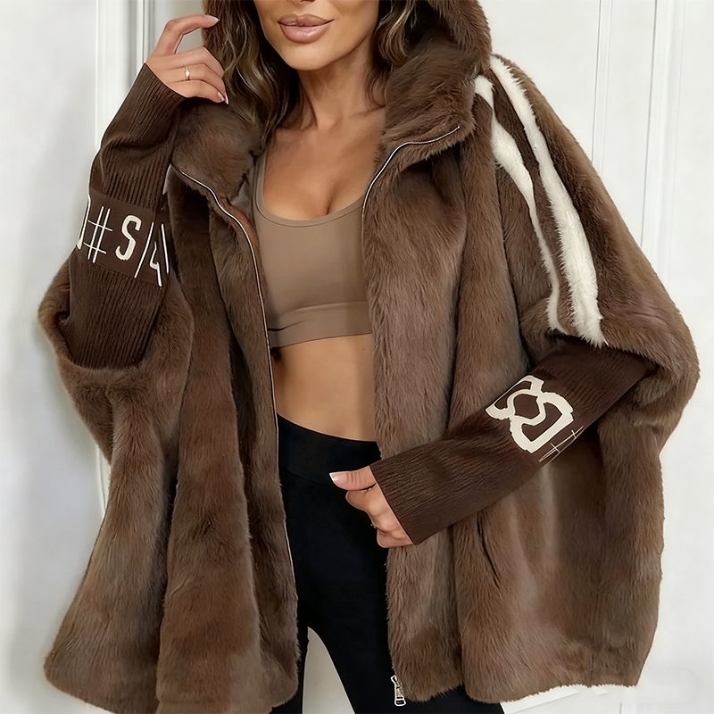 RADDUSA - Giacca in ecopelliccia con cappuccio