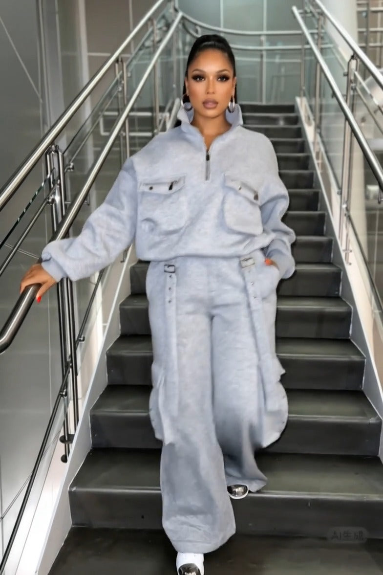 VENZONE - Set due pezzi grigio con felpa cargo e pantaloni multitasche