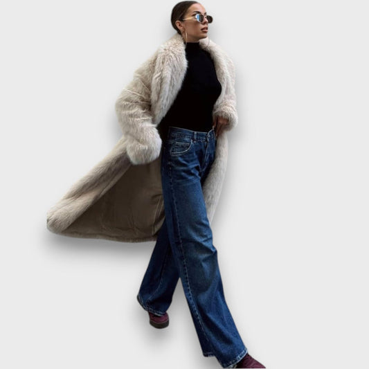 DIGNANO - Liviane – Cappotto maxi in pelliccia sintetica con flair couture