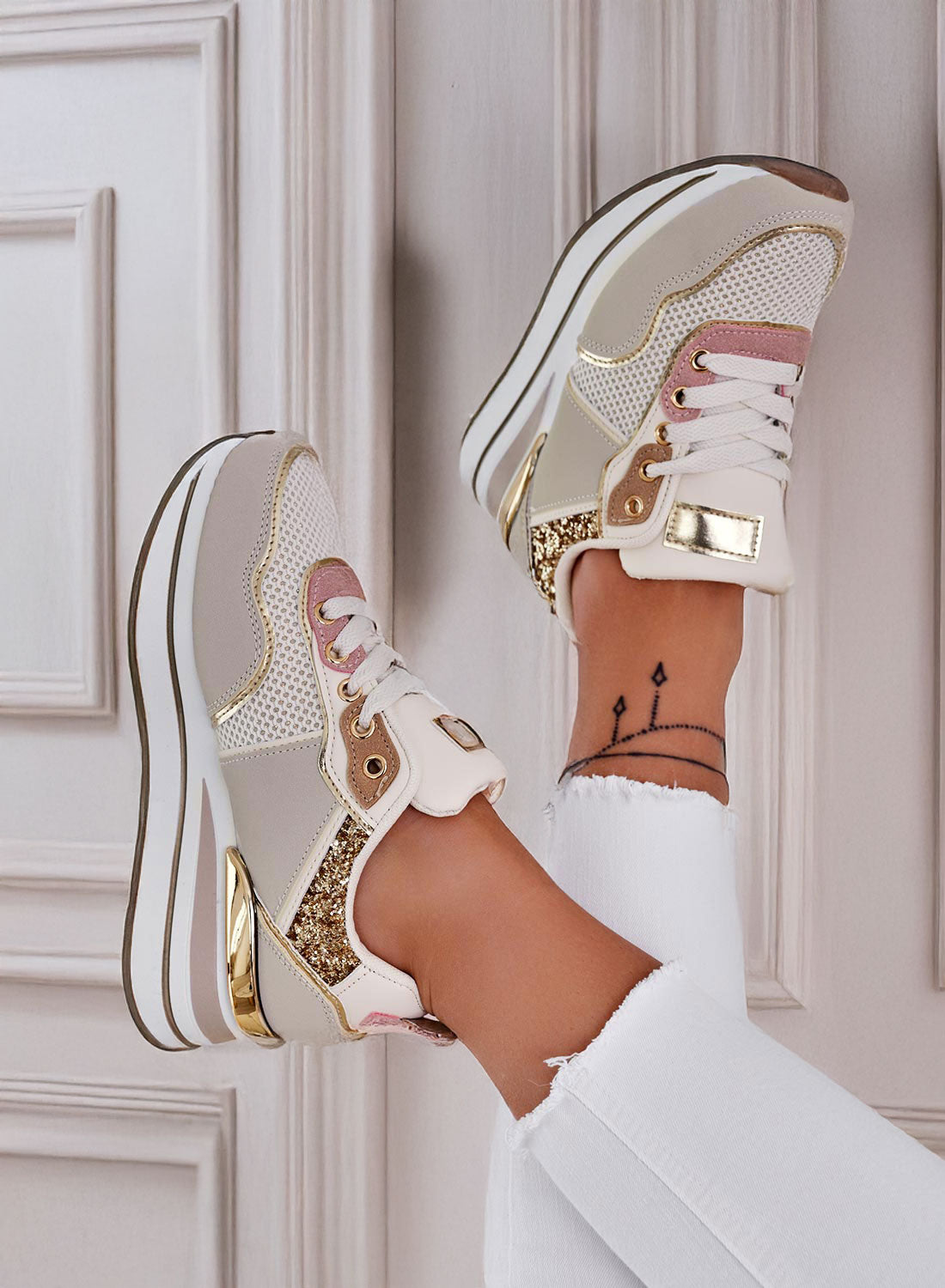 LUCIA - Sneakers beige con dettagli glitter oro