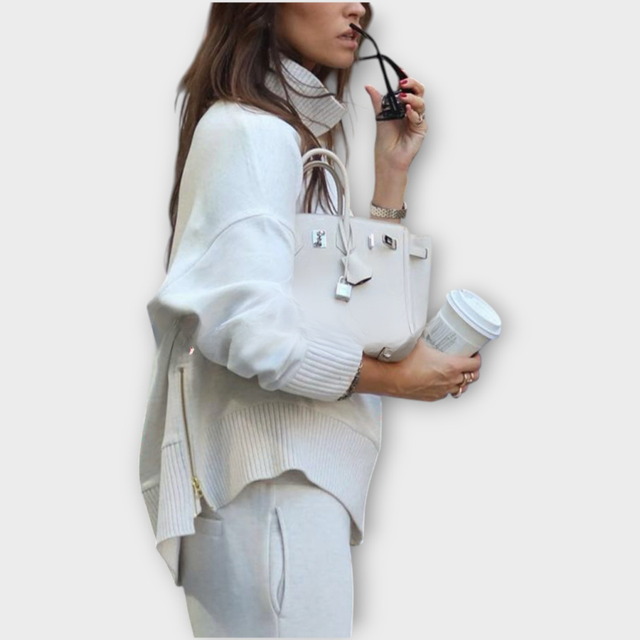 SOFIA - Completo morbido con dolcevita e pantaloni ampi