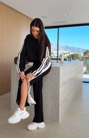 MONCALIERI - Pantaloni sportivi dritti in set relax, bianco o nero