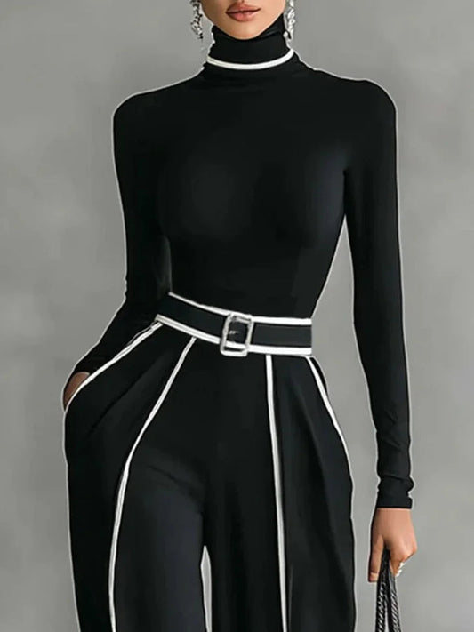CHIARA - Completo bianco con top a collo alto e pantaloni ampi