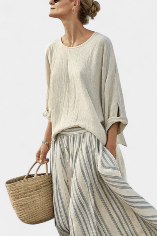 AURORA - Completo beige con blusa ampia e gonna midi a righe