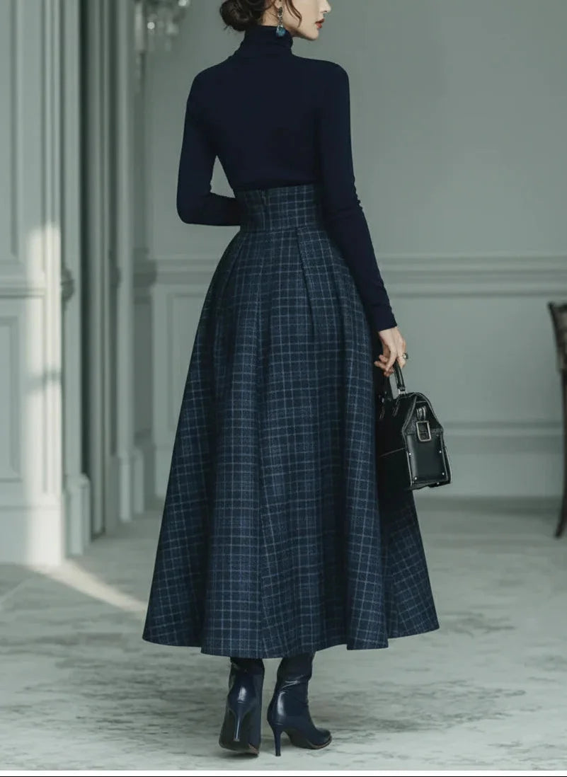 SOFIA - Completo blu con top elasticizzato e gonna a quadri