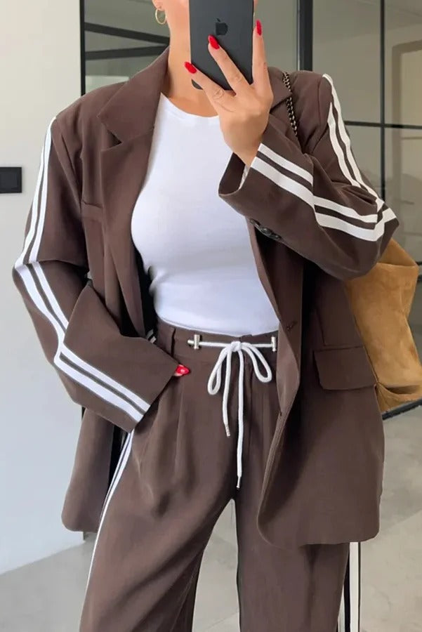 LEVVIE - Set due pezzi con blazer e pantaloni con cintura a cordino