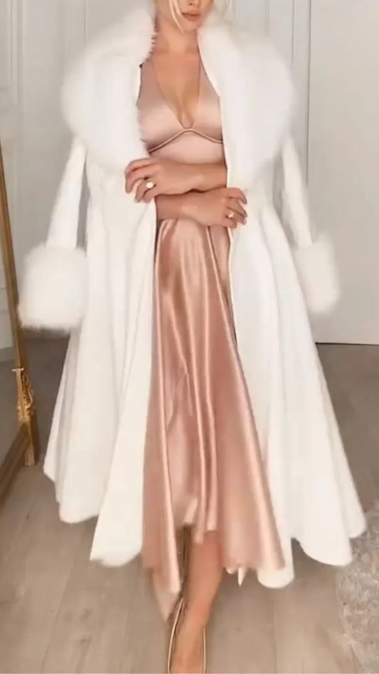 SIBILLA - Cappotto midi bianco con collo in ecopelliccia
