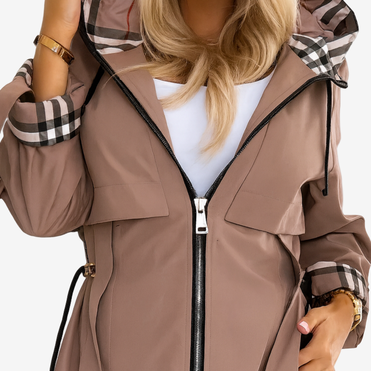 CARESANA - Trench leggero con cappuccio e cintura