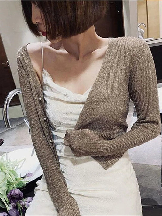 CAPALBIO - Cardigan sciancrato con scollo a V e bottoni perlati