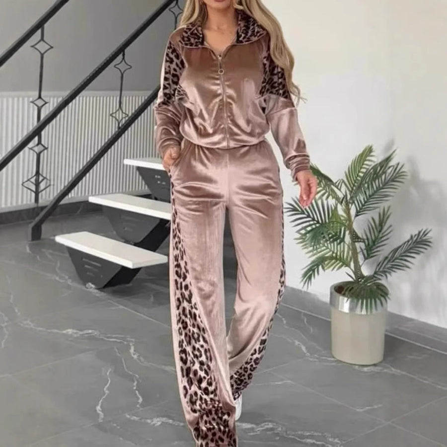 Set due pezzi con giacca e pantaloni con inserti animalier