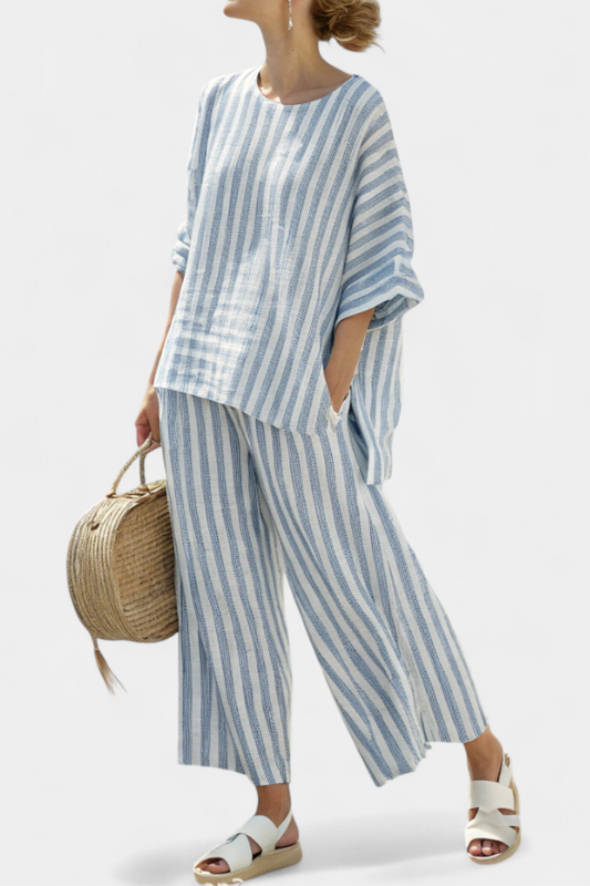 CHIARA - Completo in lino blu a righe con top e pantaloni relaxed
