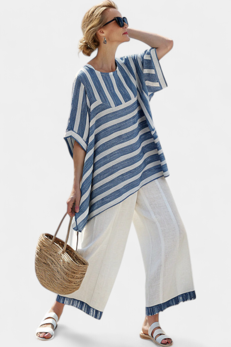 GIULIA - Completo blu a righe con top e pantaloni eleganti