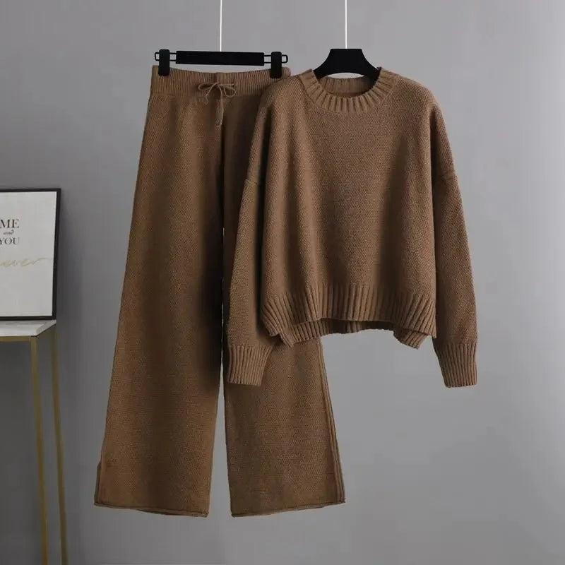 CAMILLA - Completo due pezzi in maglia confortevole
