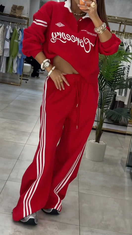 BERTILLA - Set rosso cropped con polo e pantaloni a righe