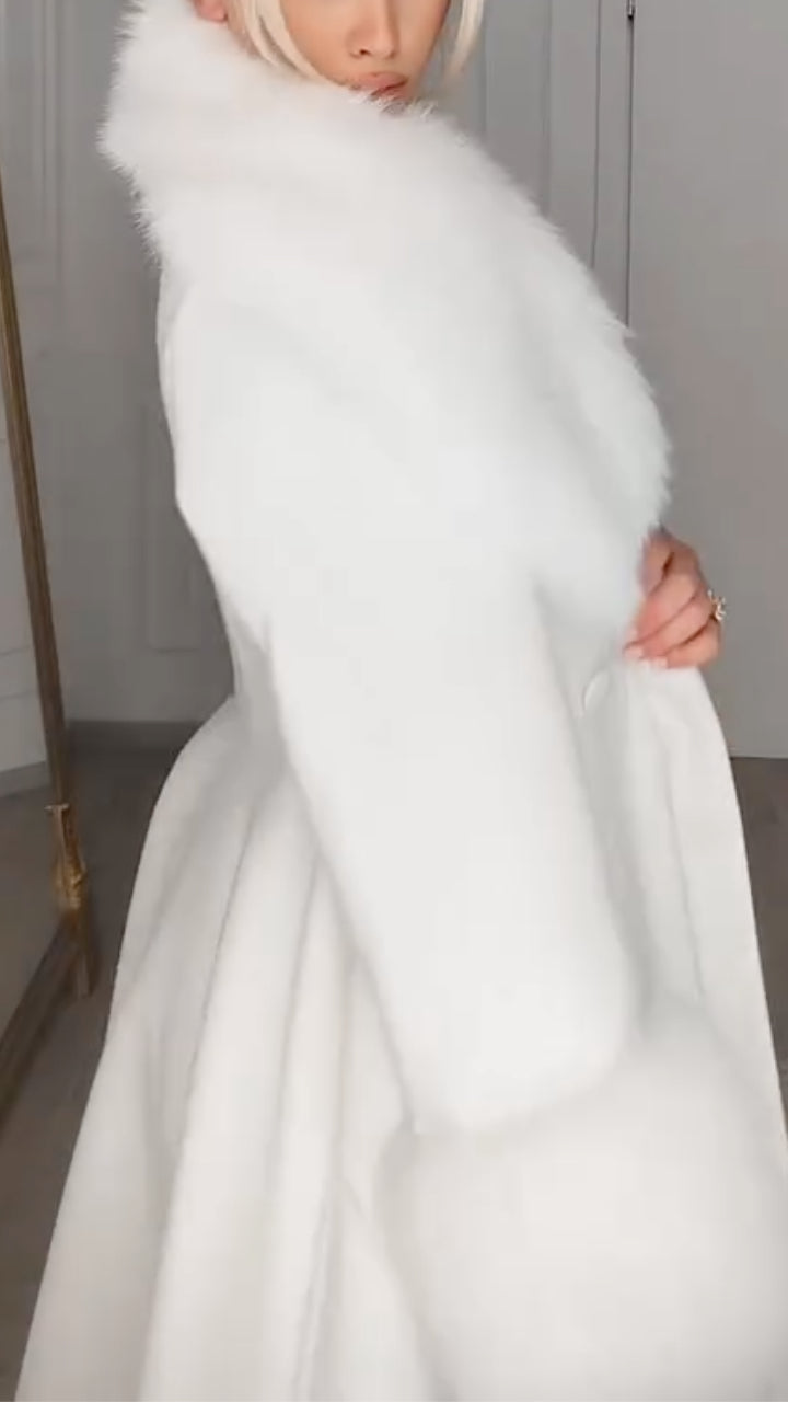 Cappotto midi in misto lana con collo in pelliccia sintetica bianco
