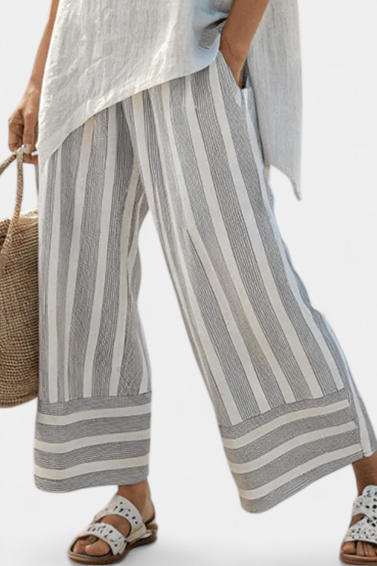 SOFIA - Completo Blusa Asimmetrica e Pantaloni a Righe Multicolori