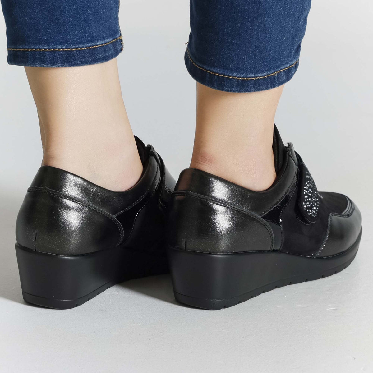 Katia - Sneaker Comfort con zeppa