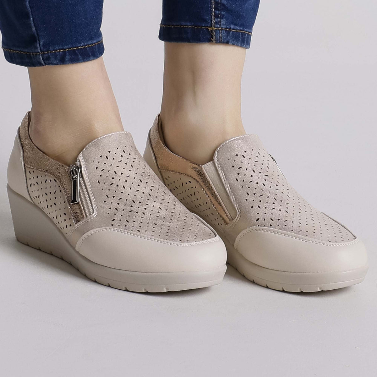 Lea - Scarpa comoda con zeppa