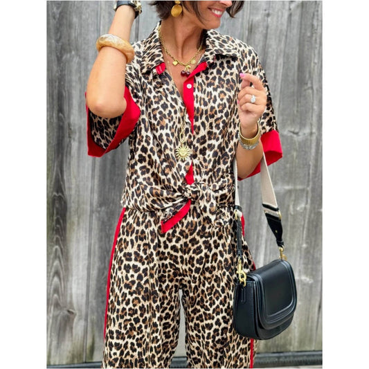 BEATRICE - Completo due pezzi leopardato rosso, verde e marrone